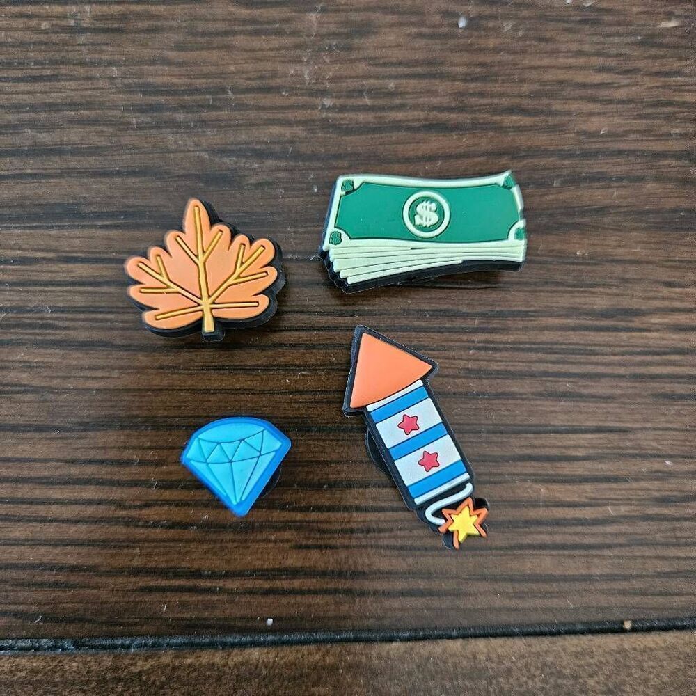 Collection of Shoe Charms (unbranded)